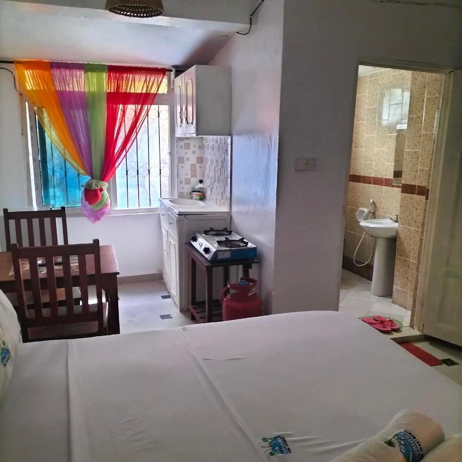 Luxurious Studio Apartments Mombasa Esterno foto