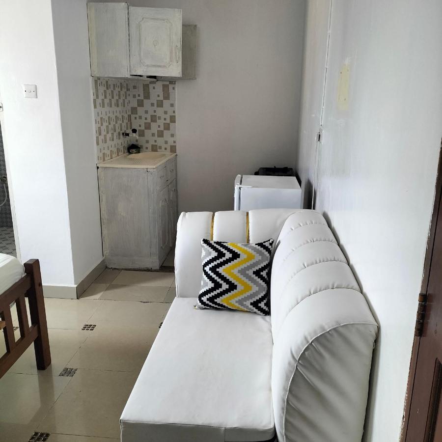 Luxurious Studio Apartments Mombasa Esterno foto
