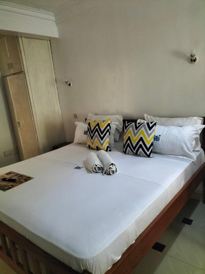 Luxurious Studio Apartments Mombasa Esterno foto