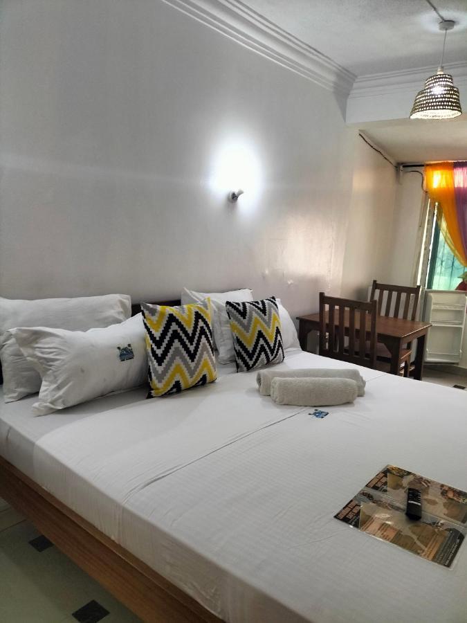 Luxurious Studio Apartments Mombasa Esterno foto